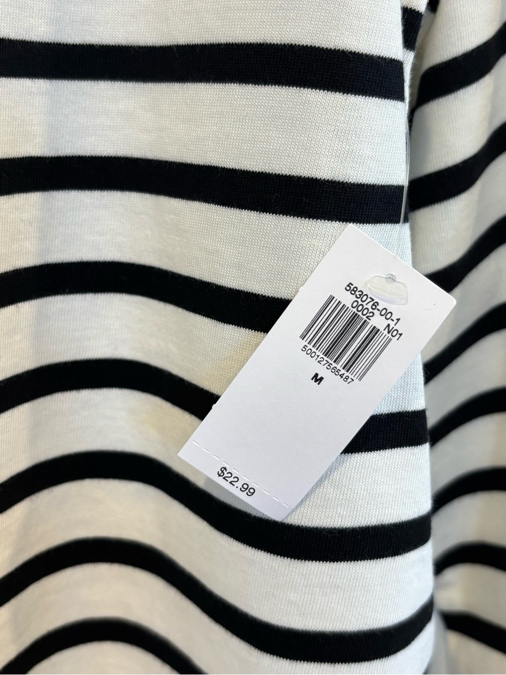 Old Navy Women’s Black & White Striped Long Sleeve Cotton Tee | Medium | NWT - Picture 4 of 11